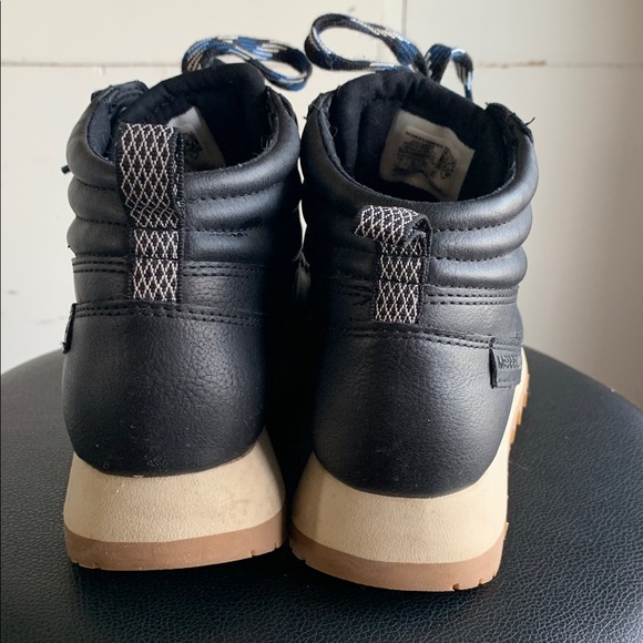 Merrell Black Hiking Boots with Blue Accents‎ Women’s Size 7 - Picture 3 of 6